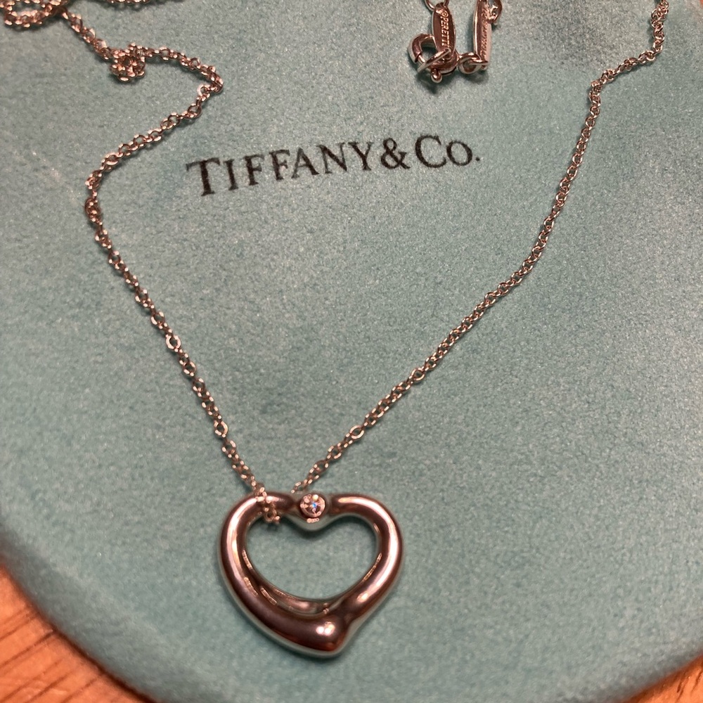 SOLD: Tiffany & Co Elsa Peretti Open Heart Diamond Necklace - Picture 10 of 11